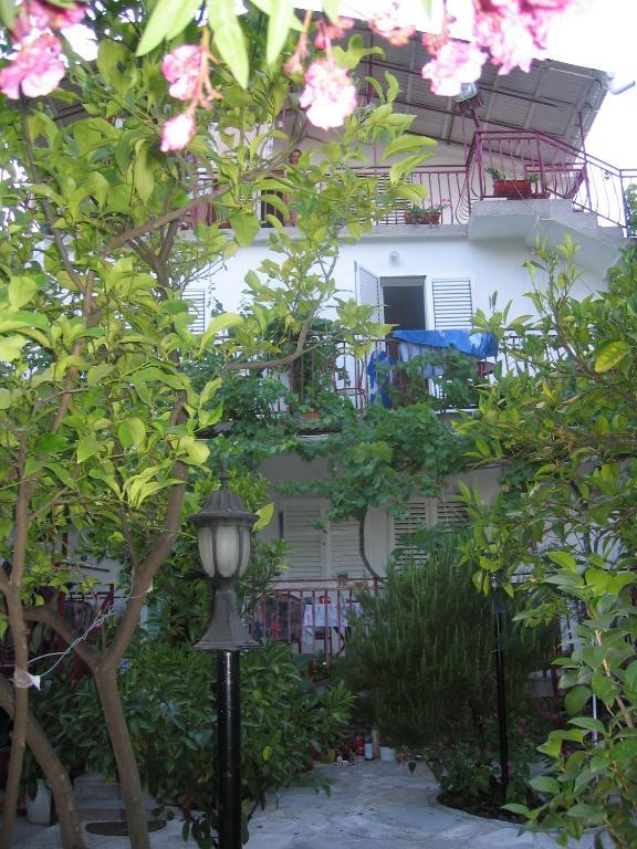 Guest House Villa Kosa Bijela Exterior photo